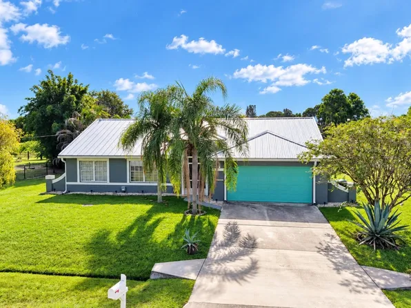 2461 SE ROCK SPRINGS Drive, Port St Lucie, FL 34952