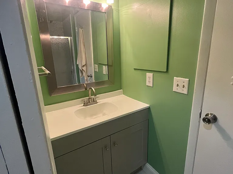 556 Tusculum Ave #556 — Photo 30
