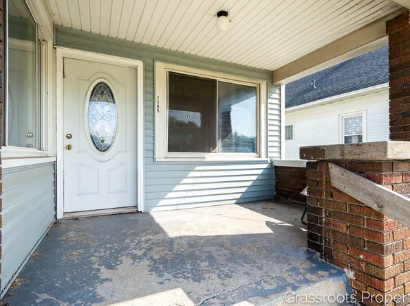1109 W Fulton St, Grand Rapids, MI 49504