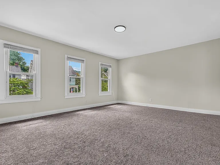40 Brunswick Ave #2 — Photo 14