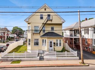 270 Division St, Pawtucket, RI 02860