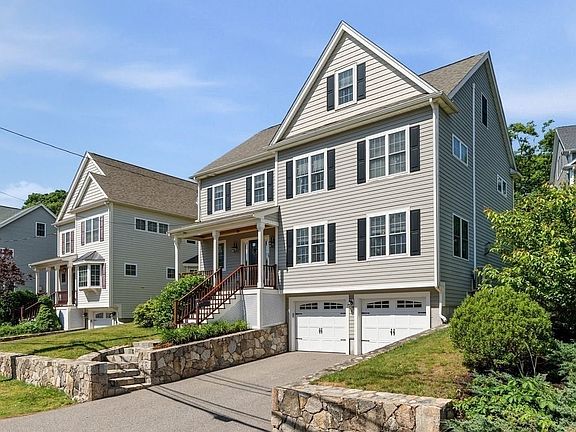 2nd image of 38 Woodley Ave
