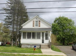 104 Kent Ave, Suffield, CT 06078