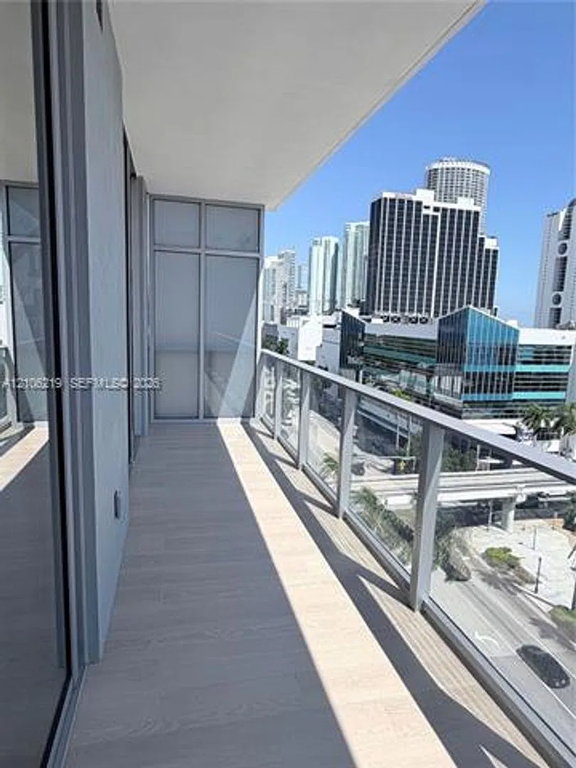 1400 Biscayne Blvd cu-809, Miami, FL 33132 — Photo 3
