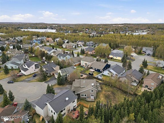 3rd image of 10200 Halfhitch Cir