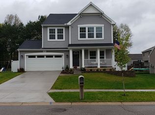 1104 Pinewood Dr, Greenville, MI 48838