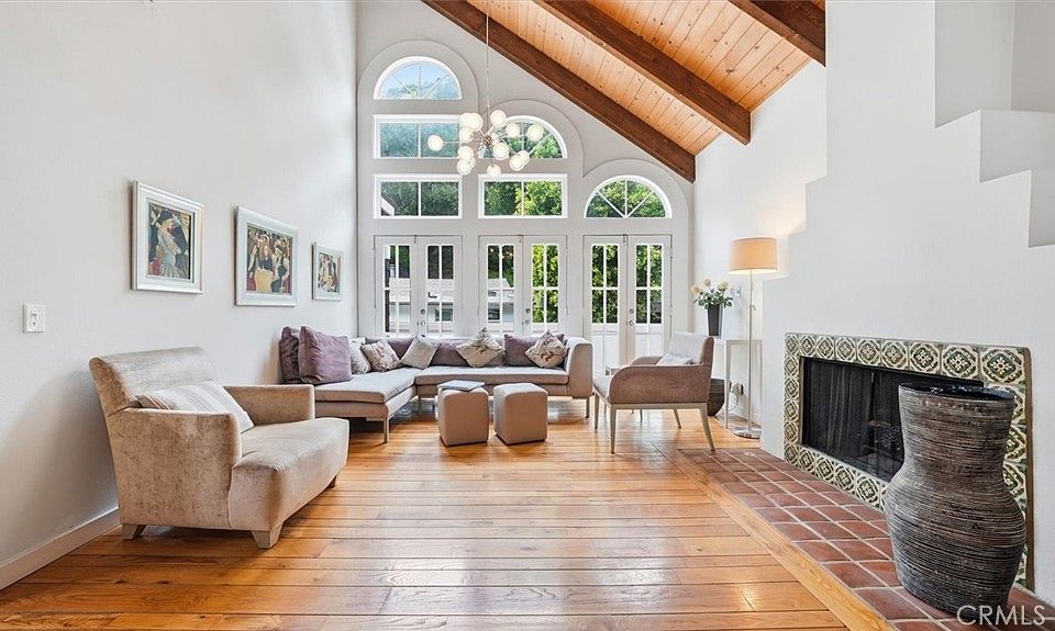 1st image of 9856 Portola Dr