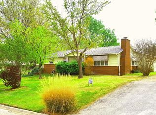 128 S 4th St, Fredonia, KS 66736