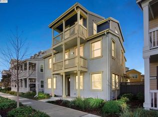 1556 Clement Ave, Alameda, CA 94501