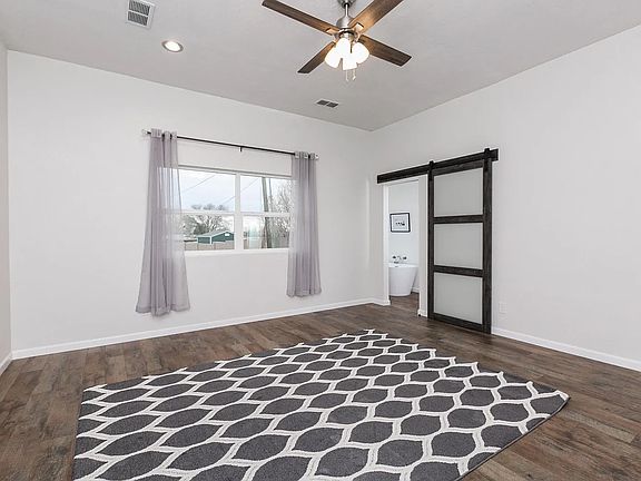 Owner's bedroom when purchased in 2020.