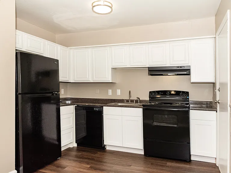 Willow Ridge Apartments — Photo 45