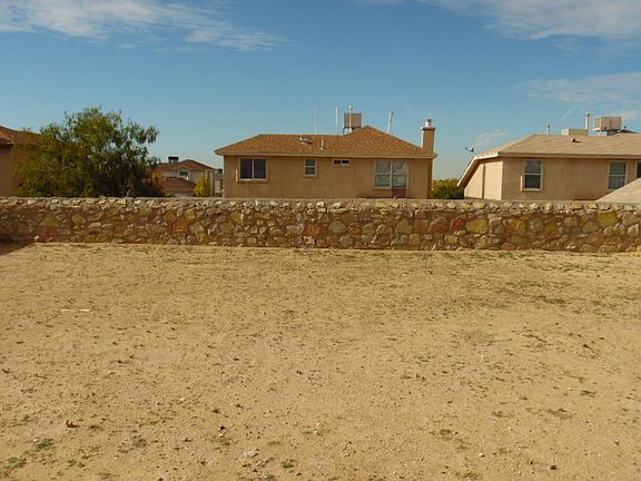 3rd image of 12169 Saint Lucia Dr