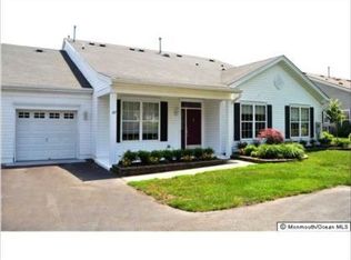 147 Greenlawns Dr, Lakewood, NJ 08701
