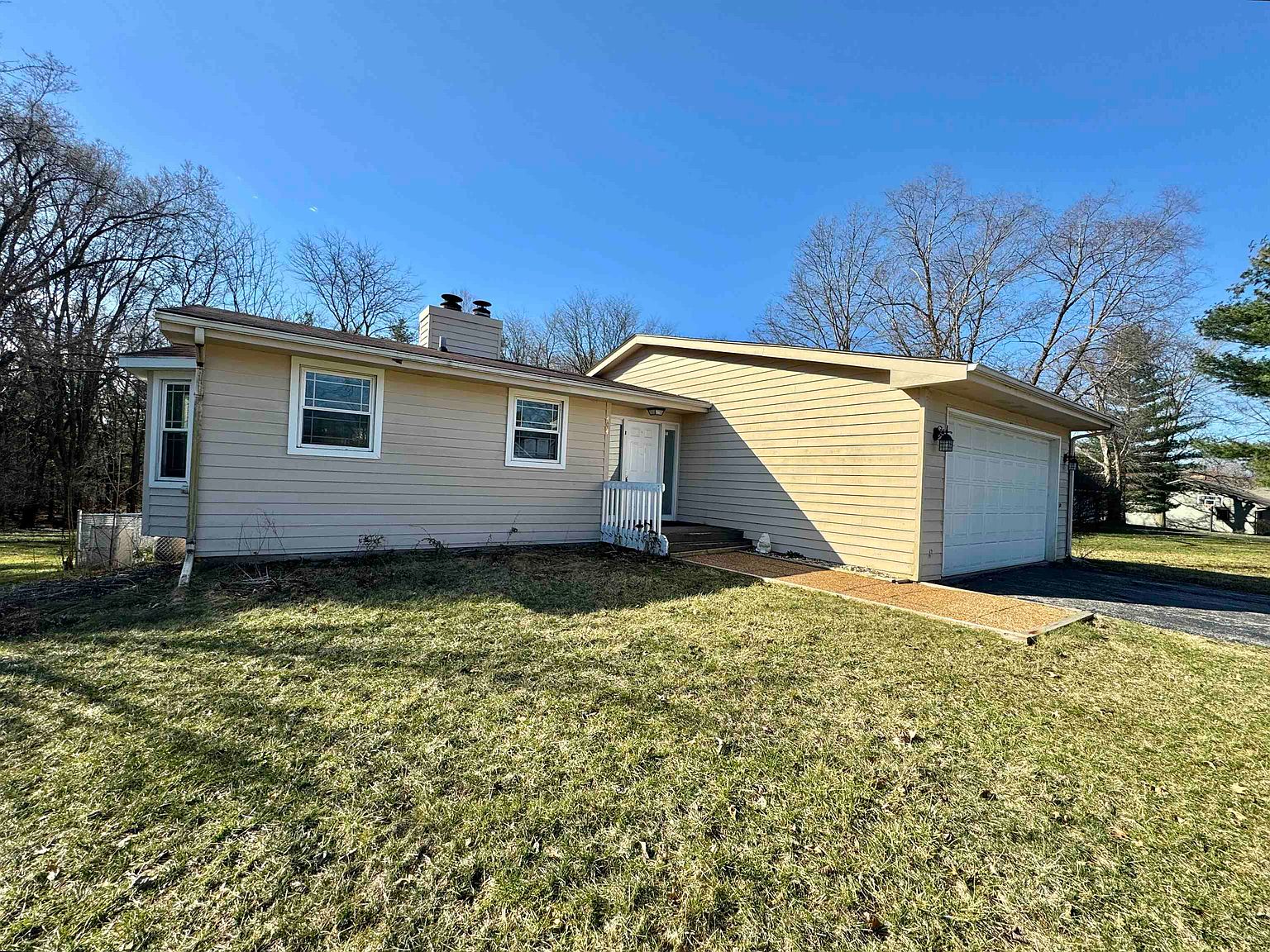 404 Valley Forge Trl, Rockton, IL 61072 | Zillow