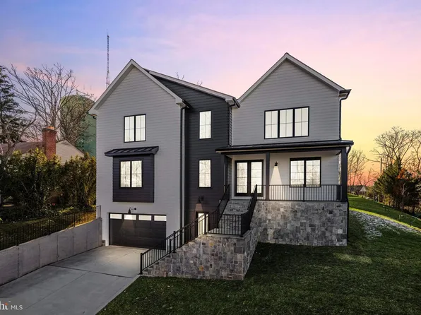 7321 Tower St, Falls Church, VA 22046