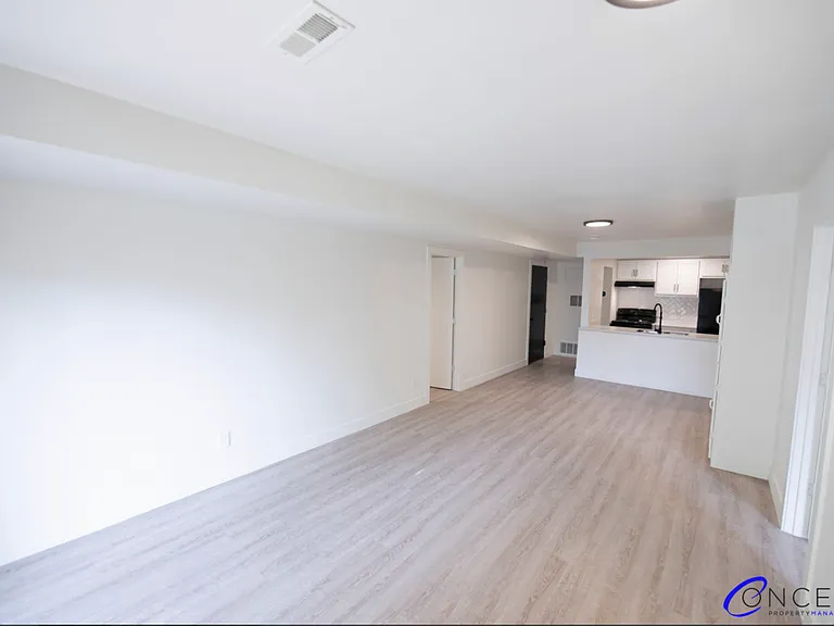 Lofts on 5th — Photo 11