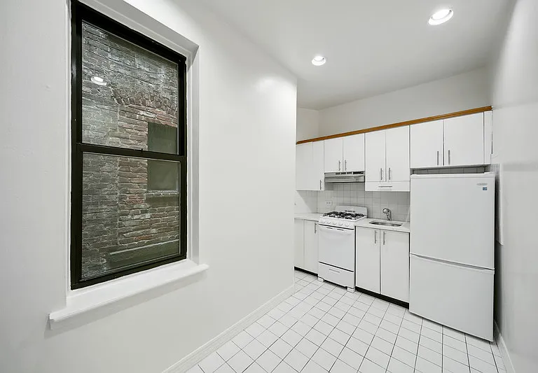 514 E 88th St #4-C — Photo 5