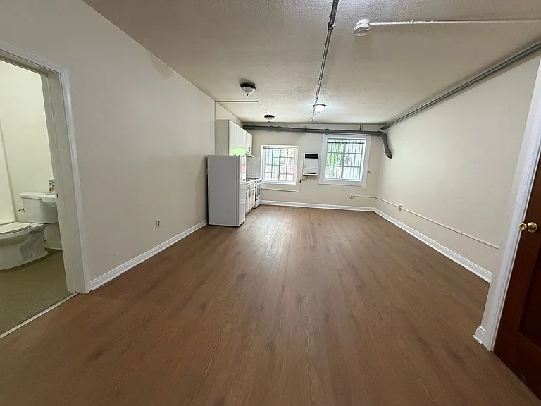620 S. Ardmore — Photo 6