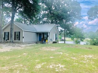 187 Rault Dr, Lumberton, MS 39455