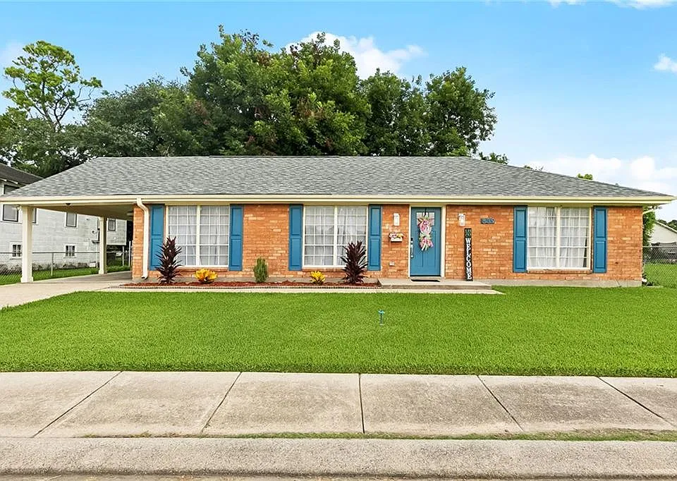 839 Behrman Ave