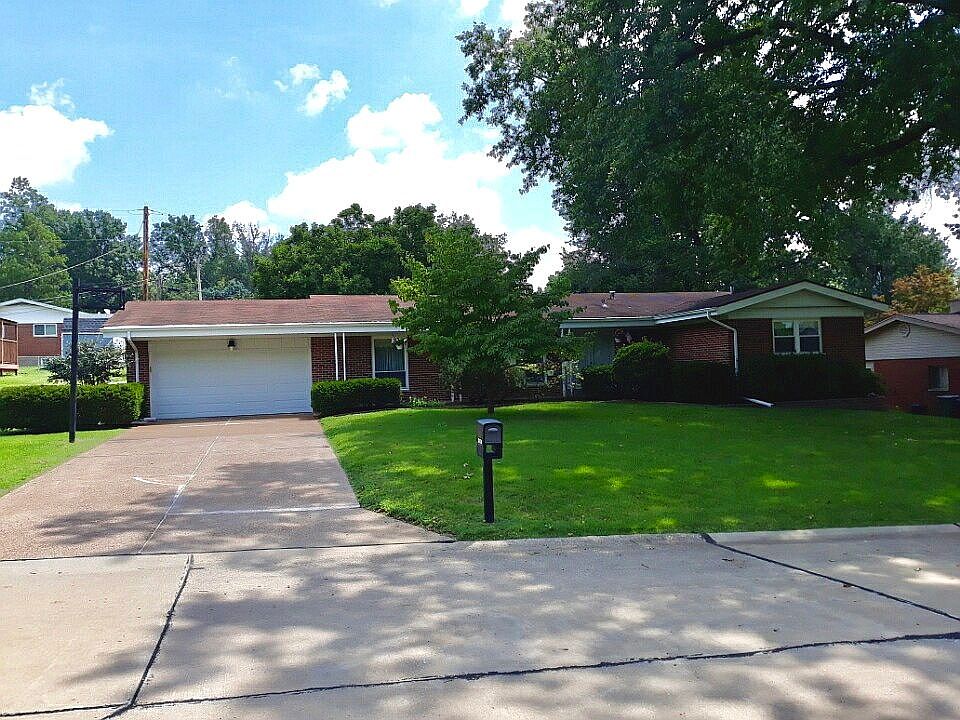 1st image of 13930 Evan Aire Dr
