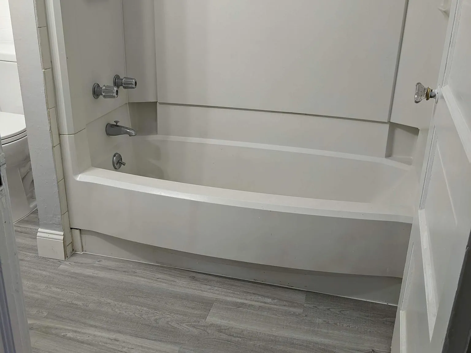 2 bed, 900 sqft, $1,200 — Photo 4