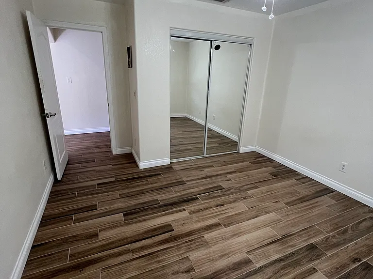7504 Newhall Ave — Photo 8