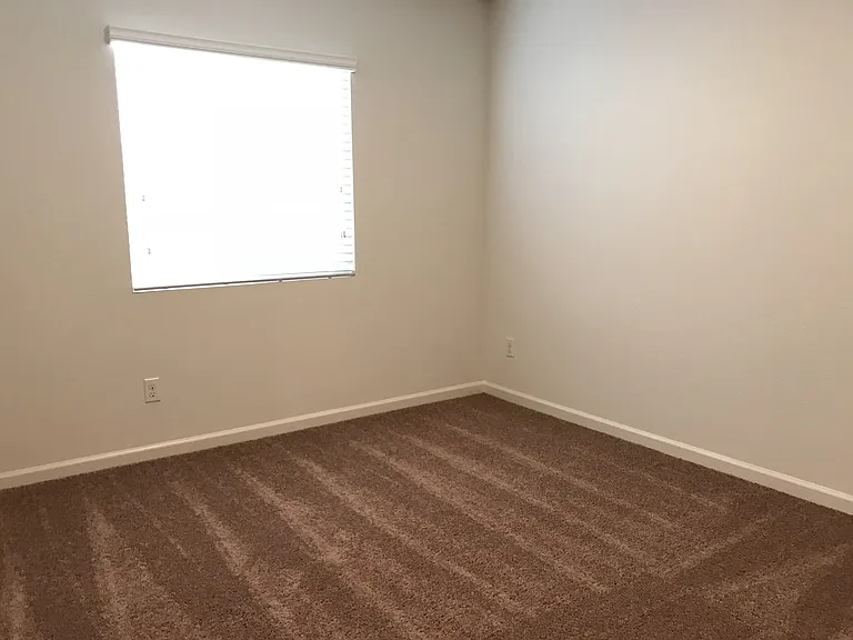 422 San Luis Obispo St — Photo 13