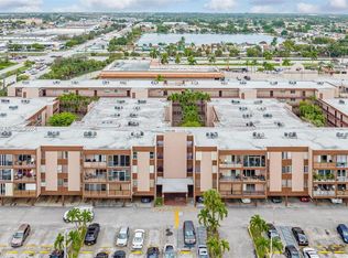 1900 W 68th St APT E104, Hialeah, FL 33014