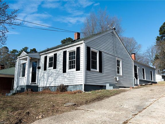 2nd image of 618 Ashland Dr