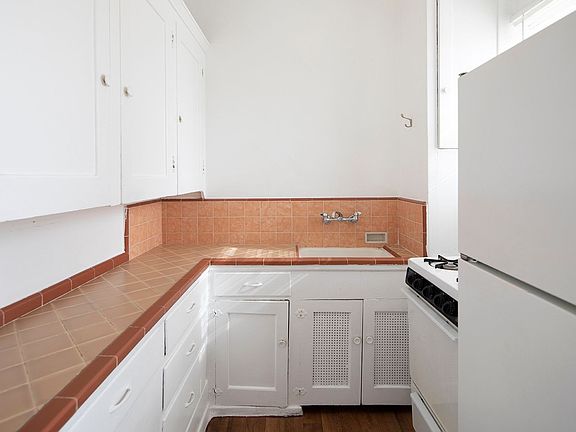 3rd image of 1808 3rd Ave #8