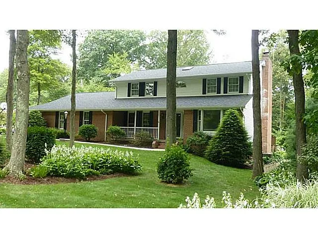 120 Green Forest Dr photo 1