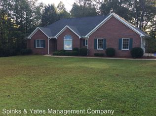 401 Woodfield Ct, Lagrange, GA 30240