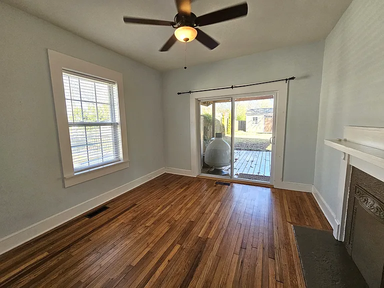 23 McAdoo Ave — Photo 31