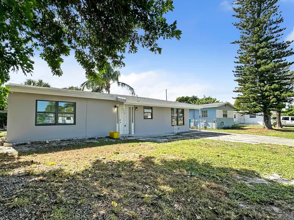 210 Ocean Parkway, Boynton Beach, FL 33435
