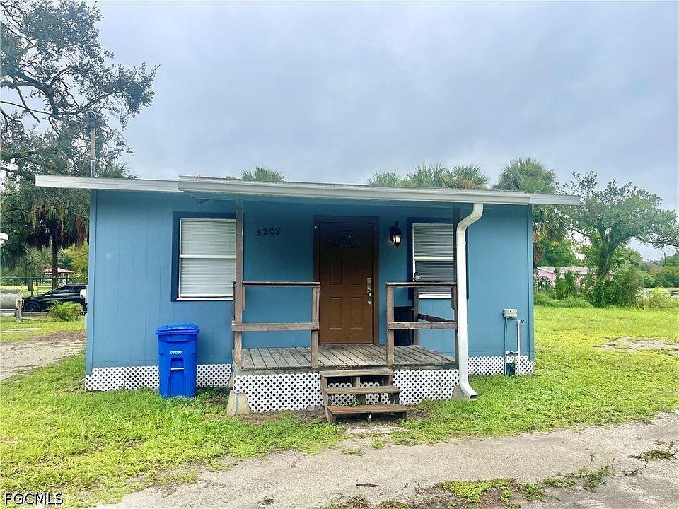 1st image of 3208 Dale St #3216