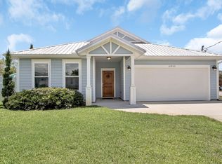 21935 Bataan Ave, Panama City Beach, FL 32413