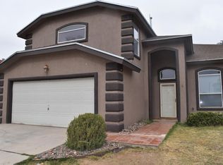 685 Milton Henry, El Paso, TX 79932