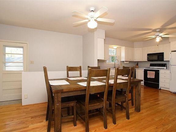 3rd image of 1323 Dallwood Dr
