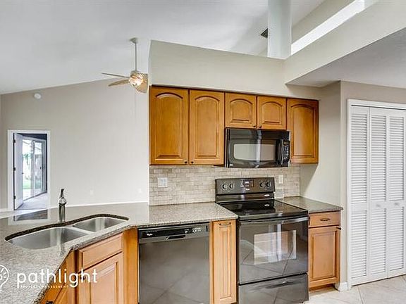 5th image of 2521 Ekana Dr