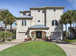 1554 Windsong Way, Tiki Island, TX 77554