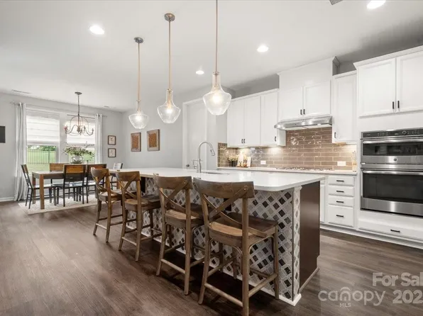 9530 Hightower Oak St, Huntersville, NC 28078