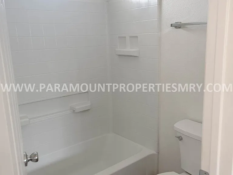 410 Riker St #10 — Photo 9
