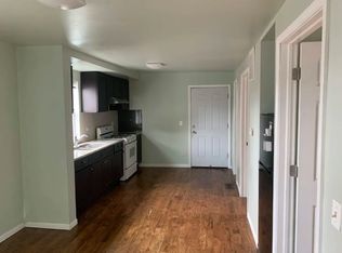 3051 S Poplar Ave, Chicago, IL 60608
