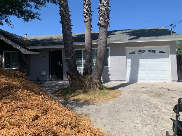 281 W Indian Rock Rd, Vista, CA 92083