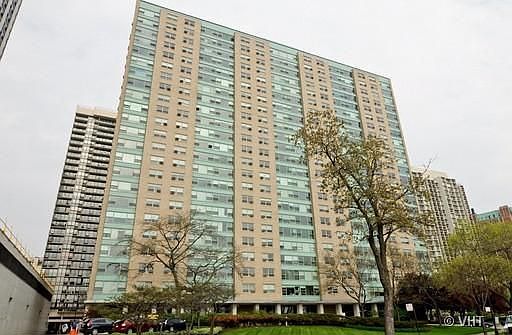 1st image of 3180 N Lake Shore Dr APT 7A