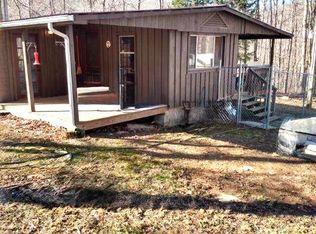 717 Paradise Lake Dr, Somerset, KY 42501