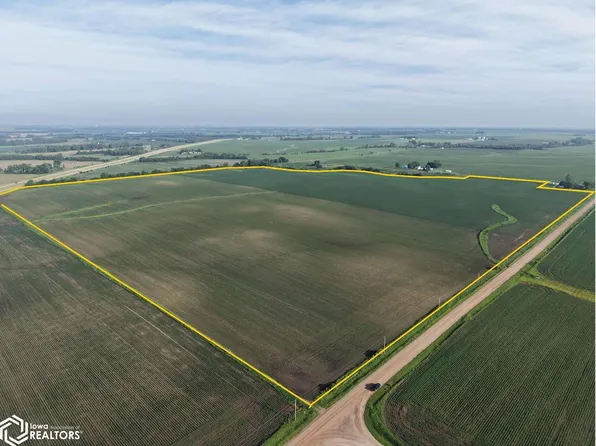 Upland Ave, Granger, IA 50109