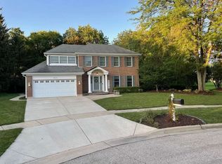 1412 Amy Ln, Libertyville, IL 60048