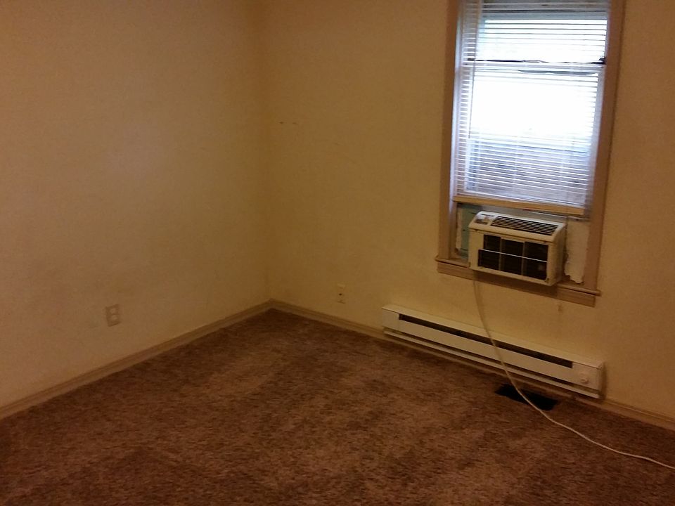1st image of 8111 Highland Ave